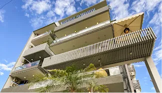 Sky Suites Hotel